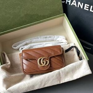 Gucci GG Marmont Super Mini Bag